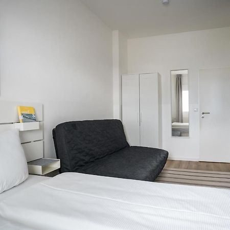 Spacious Apartment In Berlin Mitte For 6 Luaran gambar