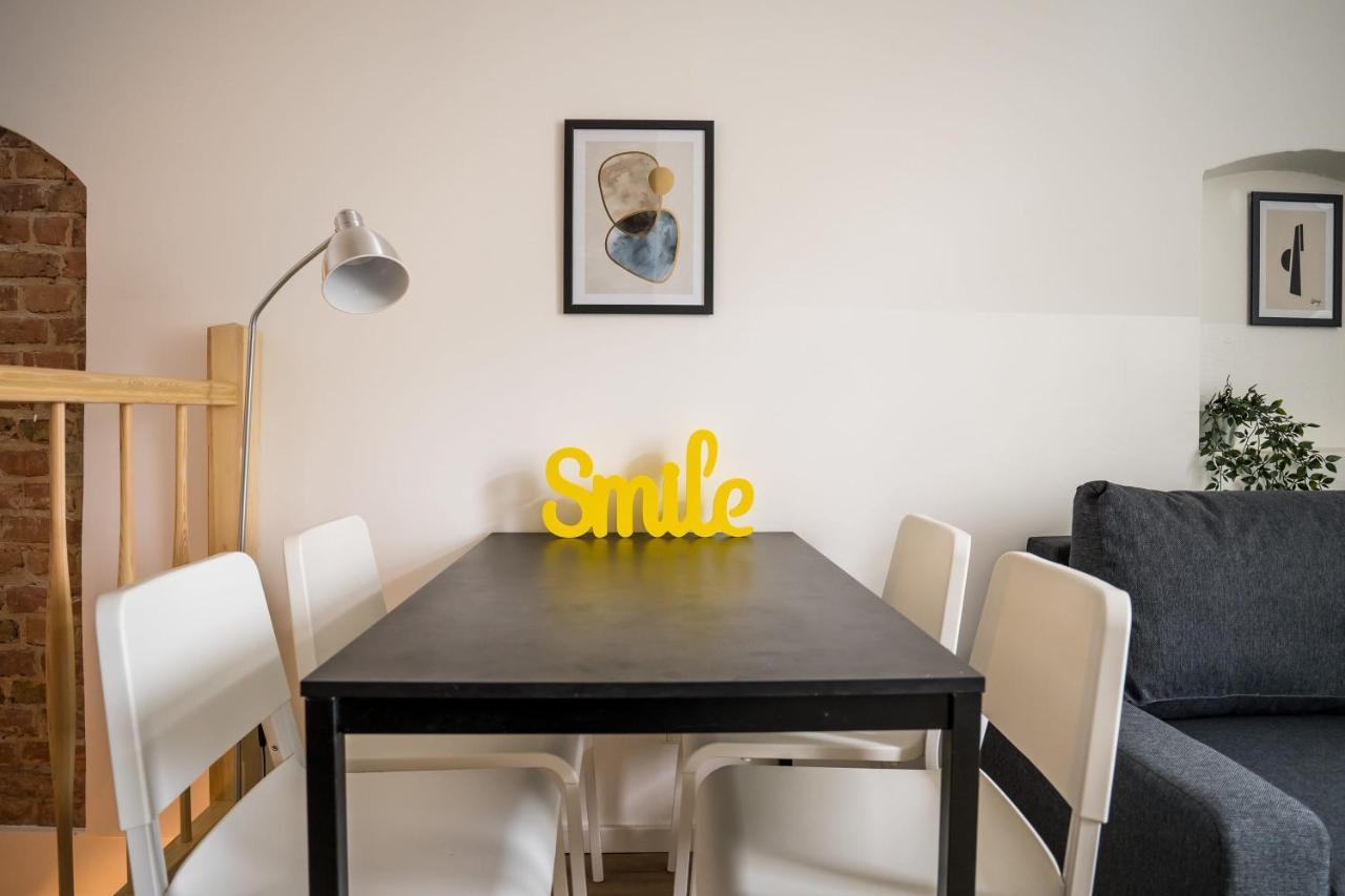 Spacious Apartment In Berlin Mitte For 6 Luaran gambar